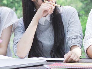 自由に働く女性